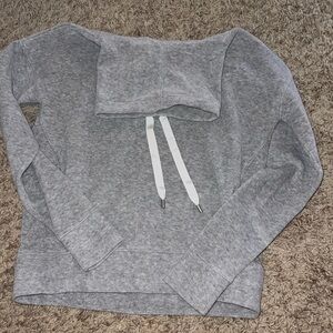 lululemon pullover size 4